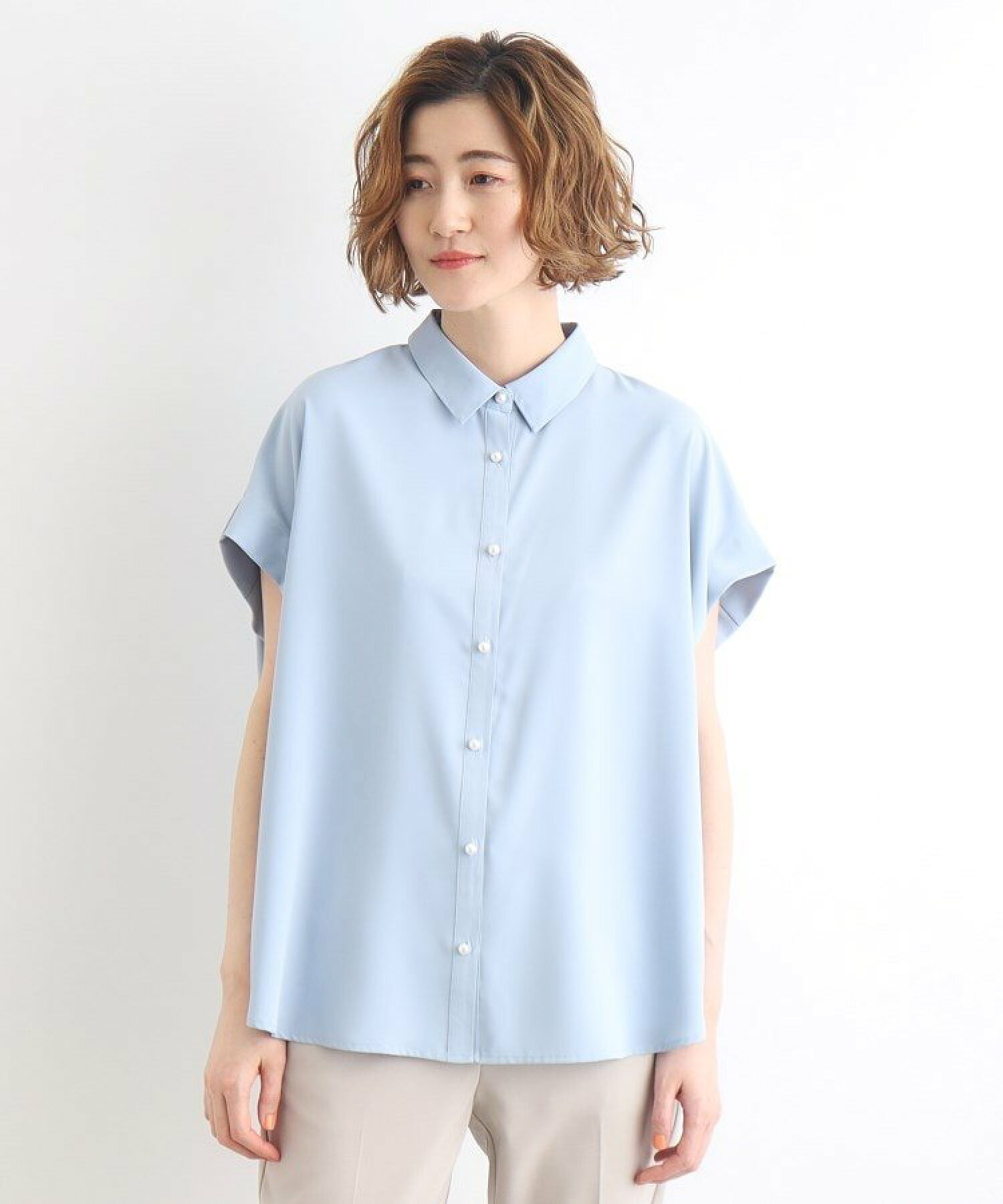 【洗える・防シワ・UVカット】パール調釦とろみシャツ